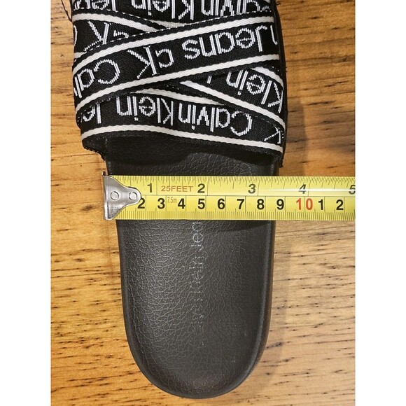 Calvin Klein Sandals Atwyn Women's Sz 8m Black/White Slip On - Picture 8 of 9